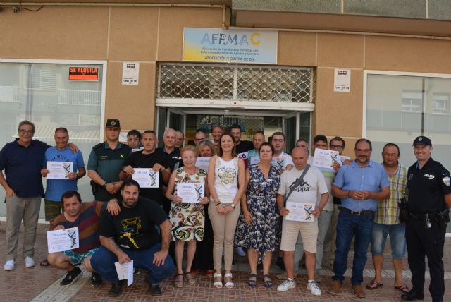 Los usuarios de Afemac y Centro Ocupacional Urci reciben los diplomas por su participación en las Jornadas de Educación Vial
