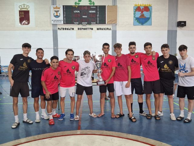 Estrella del mar- Rey de las palmeras se corona en las 24 Horas de Fútbol Sala