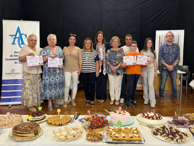 La asociación de Amas de Casa y ADIA celebran su tradicional Concurso de Postres